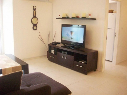 Apartamento En Venta De 2 Dormitorios En Playa Brava