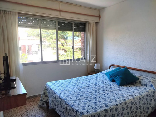 Encantador Apartamento En Arcobaleno, 2 Dormitorios Con Acciones De Piscina, Cochera Y Baulera. Consultenos!