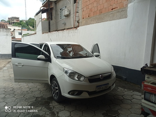 Fiat Grand Siena 2015 1.6 16v Essence Flex Dualogic 4p