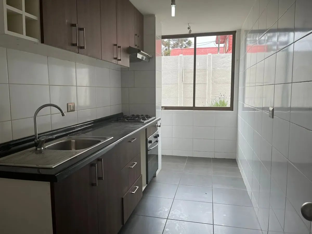 Imagen 4 de 12 de Departamento 2 Dormitorios En Arriendo, Condell Norte, Villa