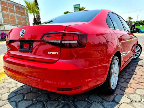 Volkswagen Jetta 2.5 Sportline Tiptronic At 2017
