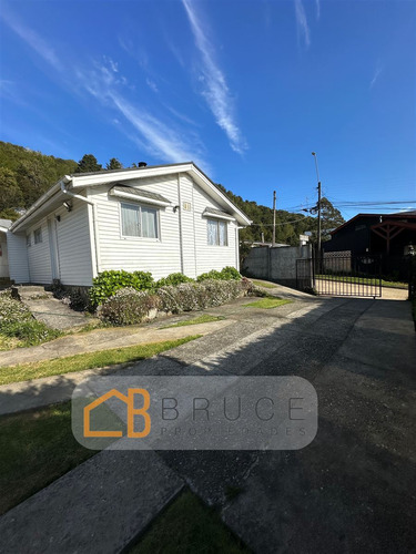 Complejo De Cabañas En Venta De 6 Dorm. En Niebla - Valdivia