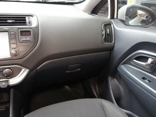 Kia Rio Ub Ex Mt Jen071