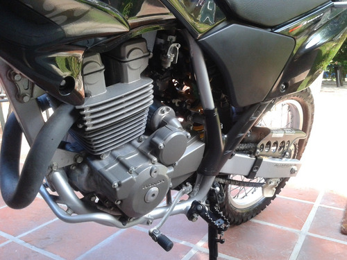 Imagen 6 de 7 de Honda Tornado Xr 250
