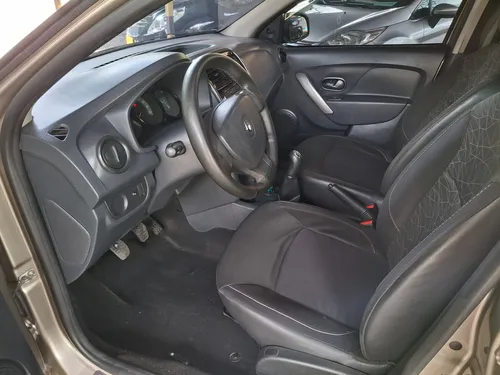Renault Logan 1.6 Life