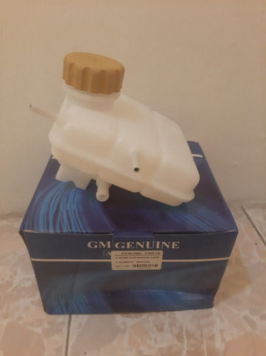 Deposito O Reservorio De Agua Para Gm Spark Con Tapa