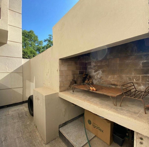 Casa En Venta 3 Dorm Única Central- Complejo Villa Pehuen - Seg 24 Hs Excelente Ubicación En Villa Allende