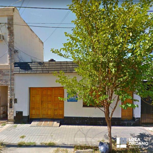 Casa A Demoler O Reciclar En Venta, Bº Alto Alberdi,