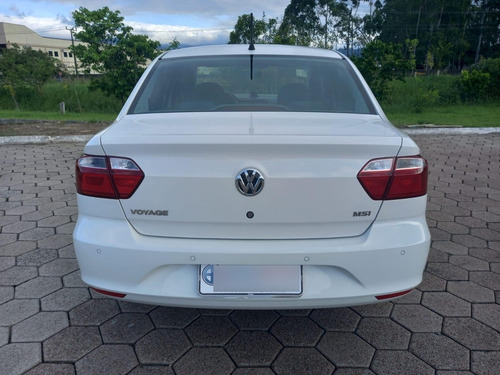 Imagem 7 de 15 de Volkswagen Voyage Cl 1.6
