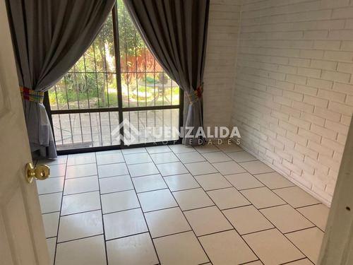 Casa En Venta Aislada De 3 Dorm. En Maipú, Villa Los Héroes