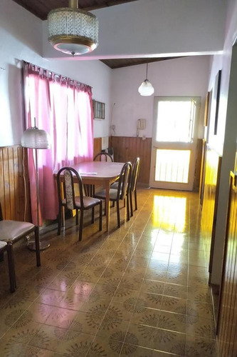 Imagen 3 de 16 de Venta Casa Sobre 75 E/ 1 Y 115