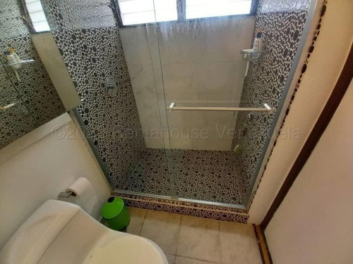 Imagen 29 de 29 de Santa Eduvigis Mls# 22-3891 Wendy Marrero 0424-1275714/ 0426-5178744.-