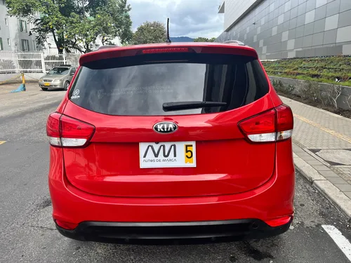 Kia Carens 2.0 Suv Ex