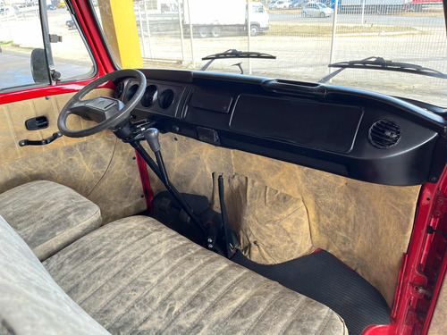 Kombi 1982 Cabine Dupla Restaurada Estilizada Emplacada 2024