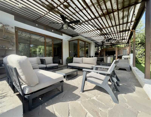 Gran Terreno 704m2 (96087)