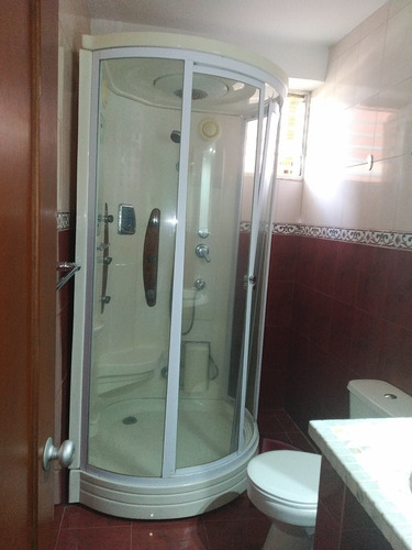 Imagen 17 de 20 de Se Vende Amplio Apartamento De 105 M2 En Terrazas De Guaicoco C21 Plaza Francia 04125033903 Pb-ca-004