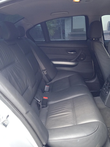Bmw 330i Blidado.