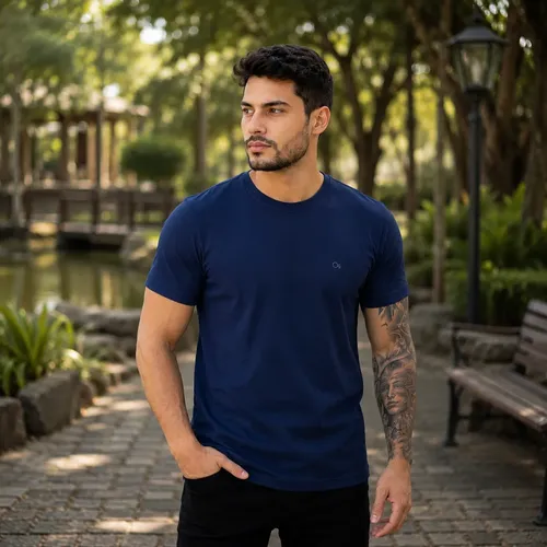 Camiseta Masculina Básica Slim Algodão - Várias Cores Ogochi