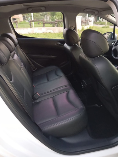 Peugeot 308 2.0 Feline 143cv