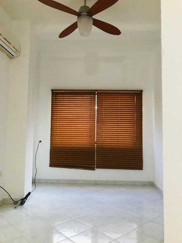 Imagen 8 de 15 de Alquiler Town House Urbanizacion Prebo Valencia
