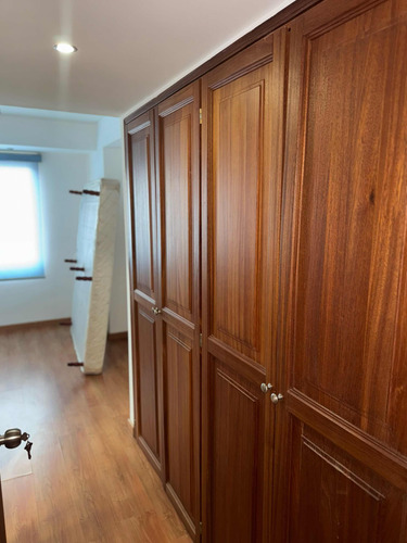 Se Vende Apto. Resd. Esturión. Lecheria