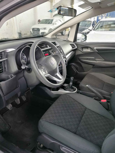 Imagen 9 de 15 de Honda Fit 2016 5p Fun L4/1.5 Man