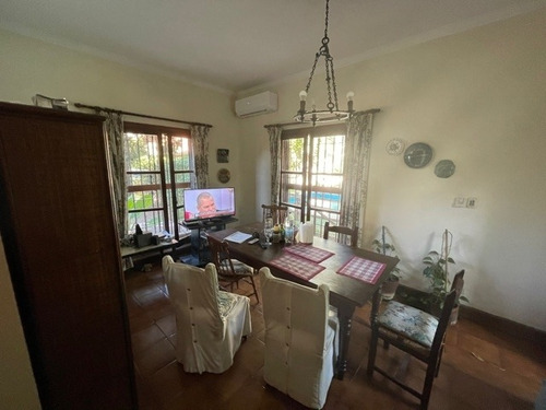 Imagen 6 de 10 de Casas Chalet - Venta