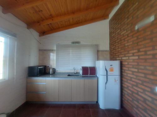 Estupenda Casa Estilo Minimalista (mod. Huenu) A Construir - 2 Dormitorios Con Galería Opcional - En Ladrillos Y Hormigón - No Son Prefabricadas