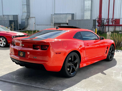 Chevrolet Camaro Ss V8