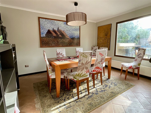 Casa En Venta De 4 Dorm. Condominio, Estoril, Las Condes