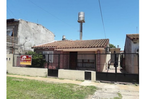 Casa En Venta En Gregorio De Laferrere