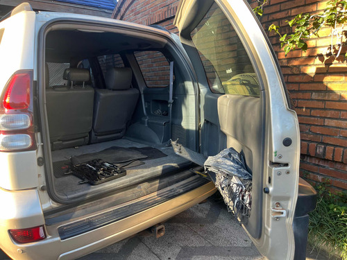 Toyota Land Cruiser 3.0 Prado Mt