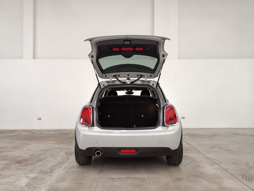 Imagen 5 de 12 de Mini Cooper 2020 1.5 Chili 3p At