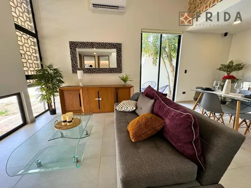 Casa En Venta Merida, Conkal En Privada, 3 Recamaras, Etapa 1, Junio 2027.
