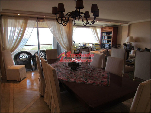 Imagen 4 de 30 de Venta De Apartamento De 3 Dormitorios Y Dep. De Servicio En Punta Del Este.