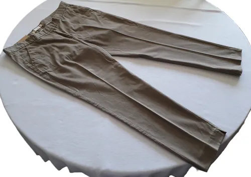 Pantalón Recto De Algodón Beige Con Bolsillos - Likido