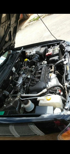 Imagem 5 de 12 de Nissan Sentra 2005 1.8 16v Gxe 4p