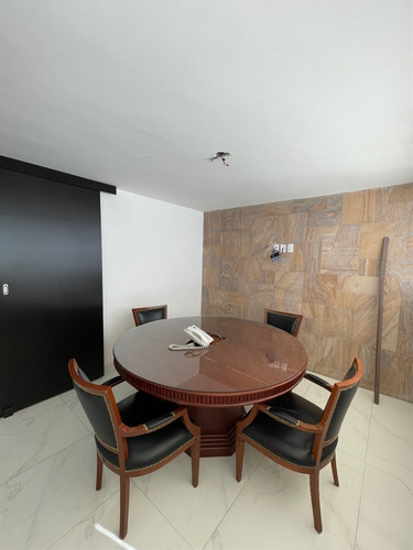 Casa Para Oficinas Con Uso De Suelo S
