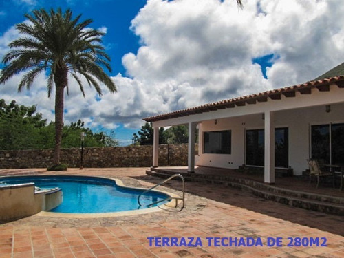 Imagen 17 de 21 de Venta De Casa Quinta En Guacuco Country Club