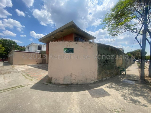 Casa En Alquiler Para Uso Comercial - Chuao - Mls #23-28889