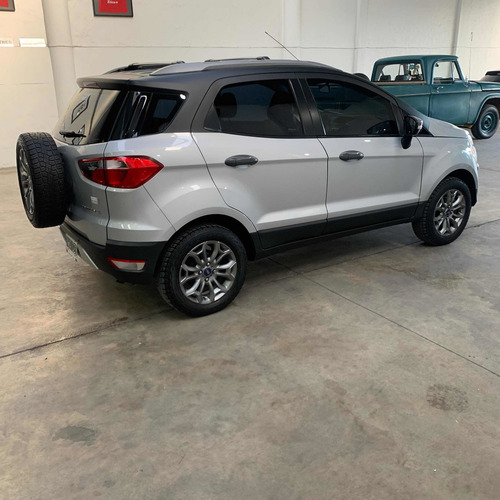 Imagen 6 de 17 de Ford Ecosport 2014 1.6 Freestyle 110cv 4x2
