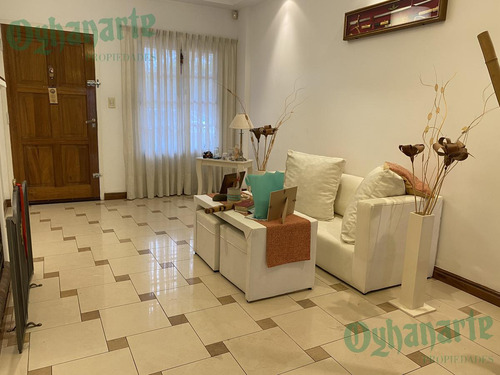 Imagen 2 de 22 de Excelente Casa A La Venta En Castelar Norte