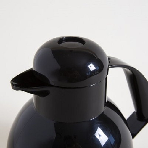 Imagen 2 de 4 de Jarra Térmica Helios Negra 1000 Ml