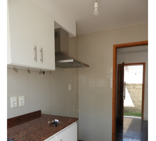 Imagen 3 de 12 de Apartamento De Un Dormitorio En Malvín, Amplio Y Luminoso, Se Alquila - Garantía: Contaduría O Anda