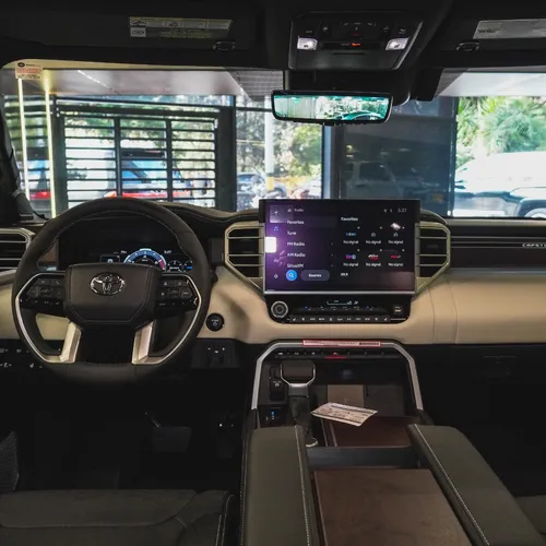Toyota Sequoia 3.5 CAPSTONE