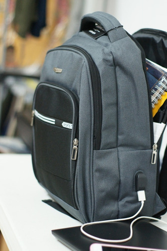 Mochila Notebook Laptop Usb Sports Time 2866 Color Negro