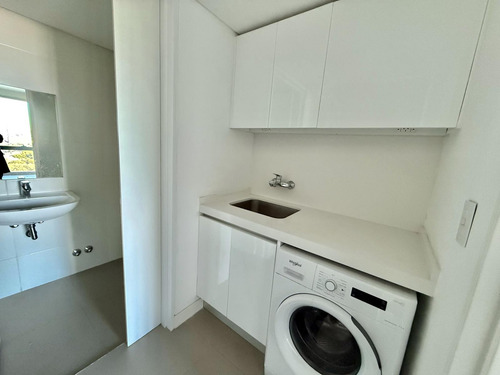 Departamento De 3 Ambientes Con Toilette Y Terraza - Al Rio Vicente Lopez