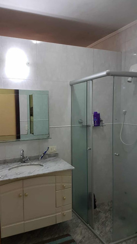 Casa Com 3 Quartos , 3 Banheiros , Duas Vagas De Garagem