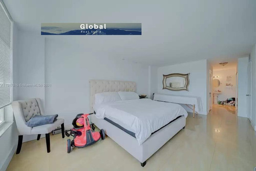 Imagen 11 de 17 de Departamento Con Vistas Al Agua En Holywood South Central Beach, Miami Fl Usa