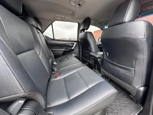 Toyota Fortuner Srv 2.4 Turbo Diesel Automatica 2022